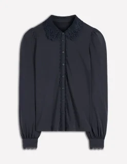 Blouse avec col en dentelle