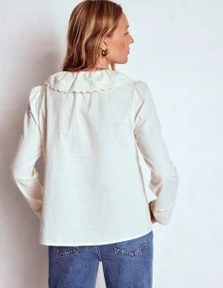Blouse brodée à volants
