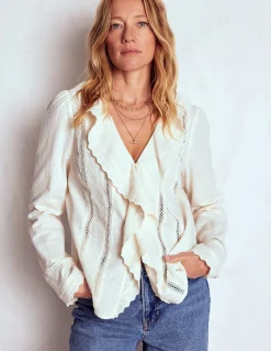 Blouse brodée à volants