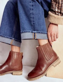 Bottines Chelsea à détails richelieus