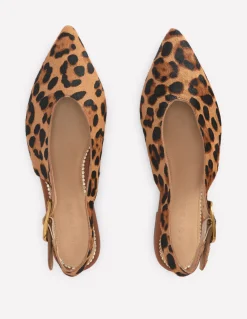 Chaussures plates couvrantes à bout pointu