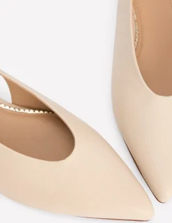 Chaussures plates couvrantes à bout pointu