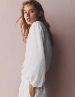 Chemise en lin à manches bouffantes