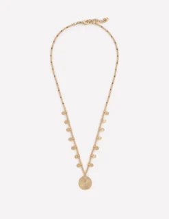 Collier court à rangées de perles