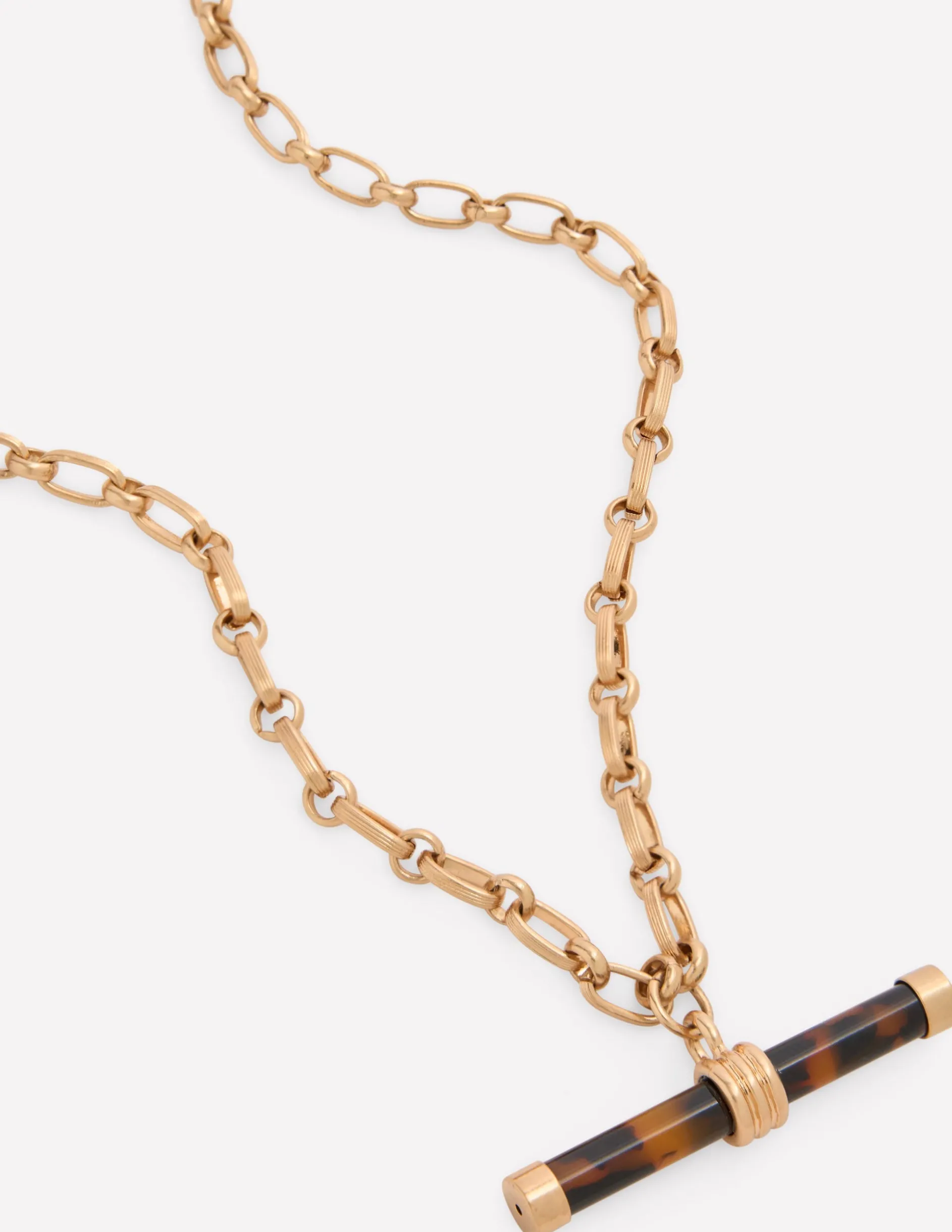 Collier Interest en résine à barre en T