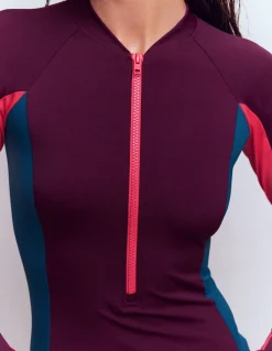 Haut de plage à manches raglan et protection solaire