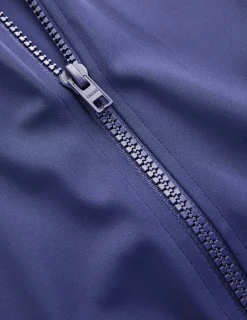 Haut de plage à manches raglan et protection solaire