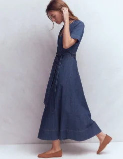 Robe à col en V en jean