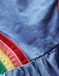 Robe arc-en-ciel croisée dans le dos