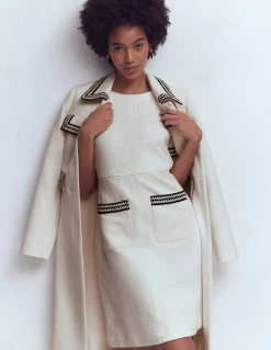 Robe courte trapèze à détails