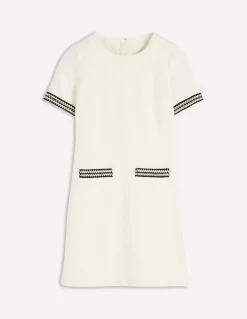 Robe courte trapèze à détails