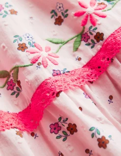 Robe midi à corsage froncé