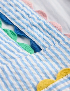 Robe virevoltante à détails en zigzag