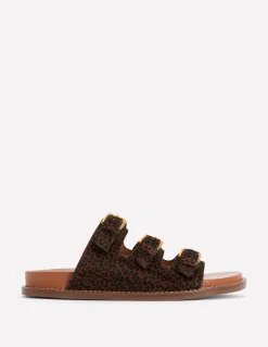 Sandales à semelle ergonomique et trois brides