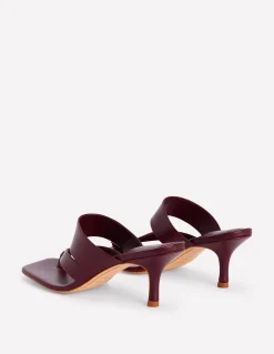 Sandales façon tongs à petits talons