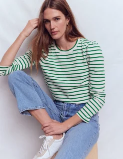 Top rayé à manches plissées