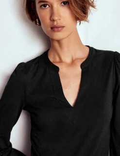 Top ultra-doux à col cranté