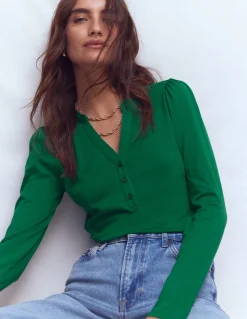 Top ultra-doux à col tunisien ouvert